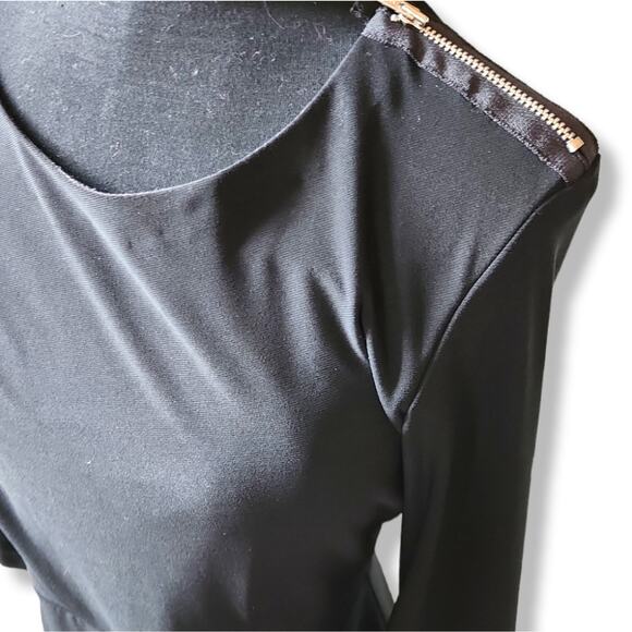 Chic USA-Made Tiana B. Black Dress: Zipper Shoulder, 3/4 Sleeves, Size Large - Picture 4 of 9